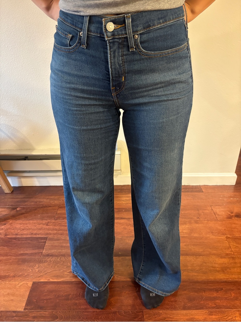 Levi’sHigh-Rise Wide Leg Women’s Jeans in Dark Blue